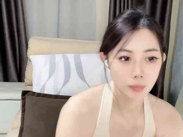Warm-nuan webcam