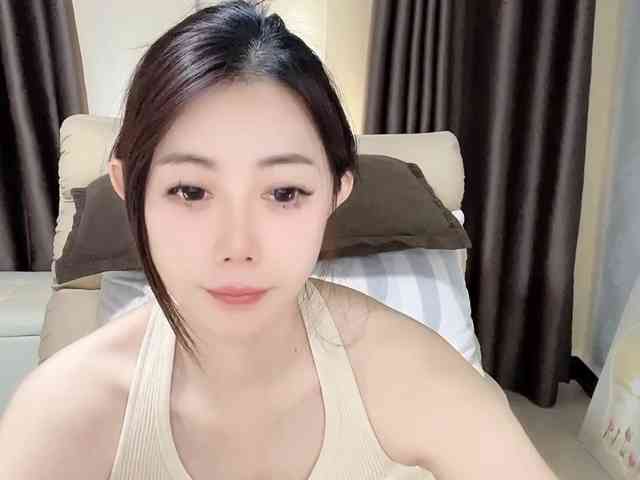 Warm-nuan webcam
