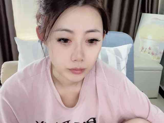 Warm-nuan webcam
