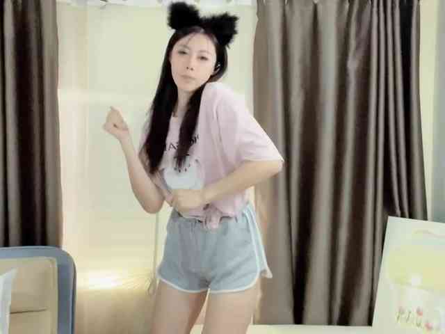 Warm-nuan webcam