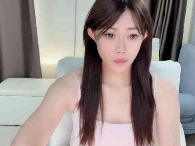 Warm-nuan webcam