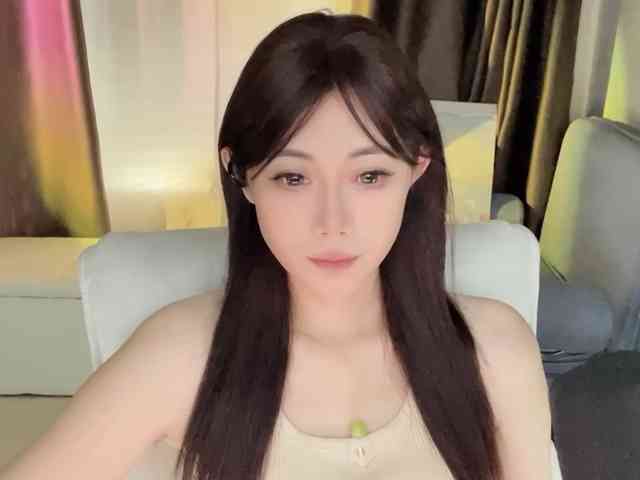 Warm-nuan webcam