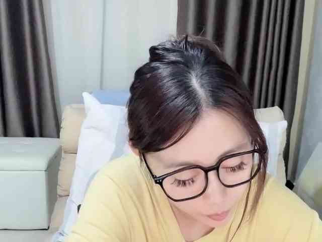 Warm-nuan webcam