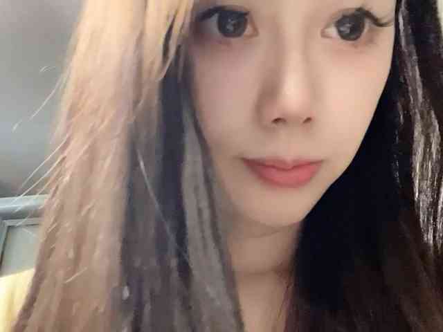 Warm-nuan webcam