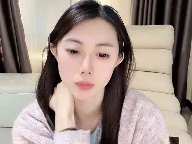 Model: Warm-nuan