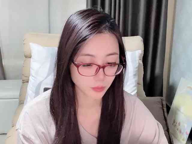 Warm-nuan webcam