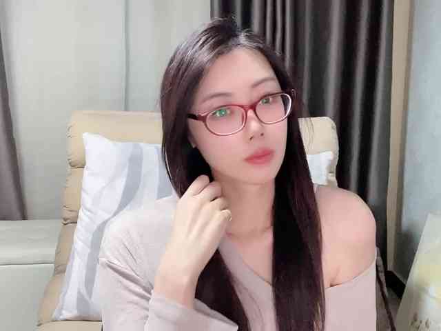 Warm-nuan webcam