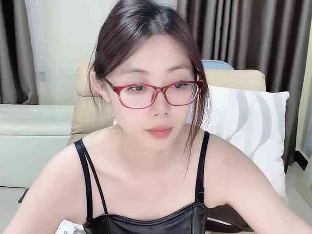 Warm-nuan webcam
