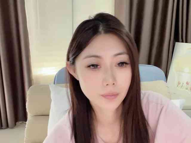Warm-nuan webcam