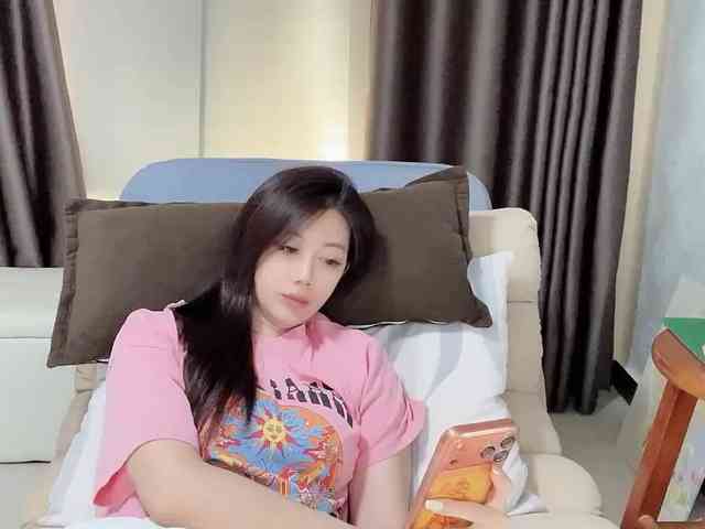 Warm-nuan webcam