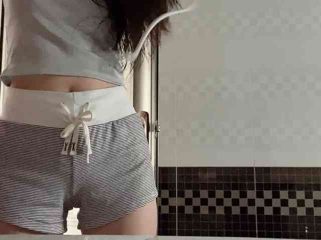 Warm-nuan webcam