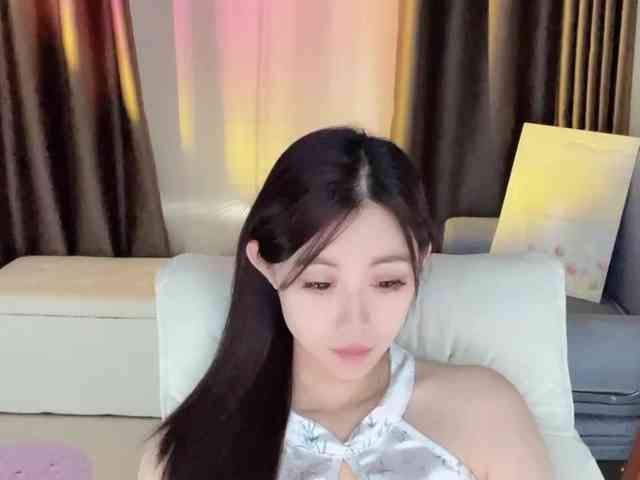Warm-nuan webcam