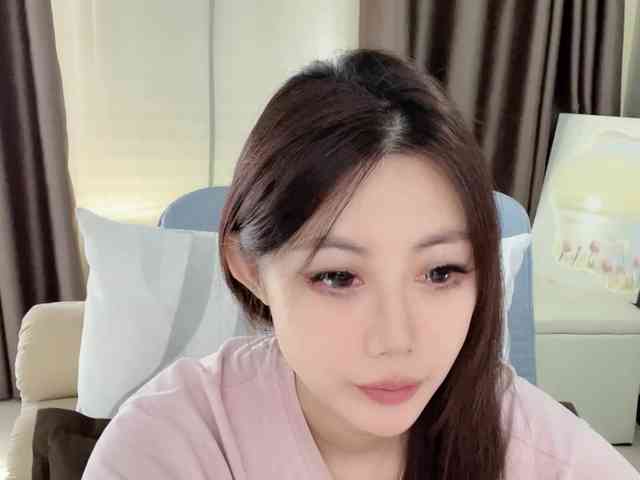Warm-nuan webcam
