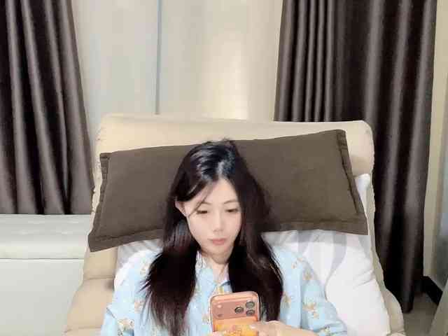 Warm-nuan webcam