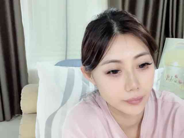 Warm-nuan webcam
