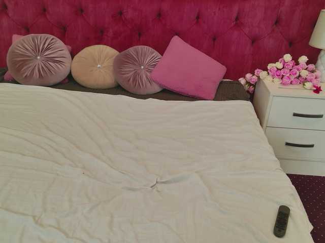 JessicaaMoore live cam on BongaCams