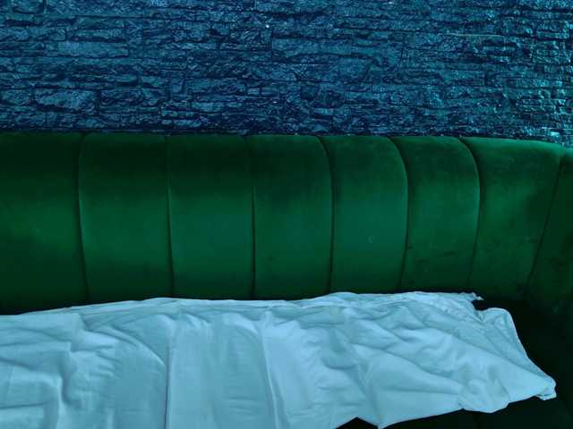 JessicaaMoore live cam on BongaCams