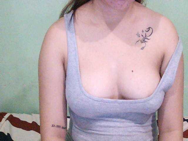luminaryclaire webcam