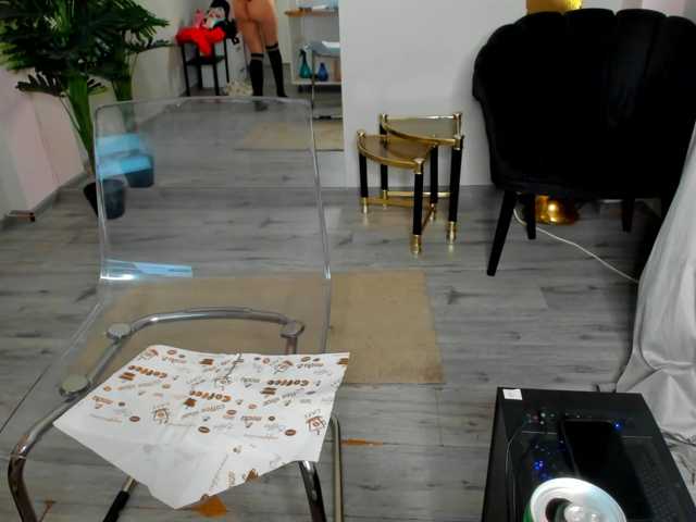 FreyaFever live cam on BongaCams