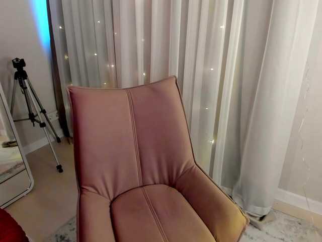 Anastasia-Moriarty live cam