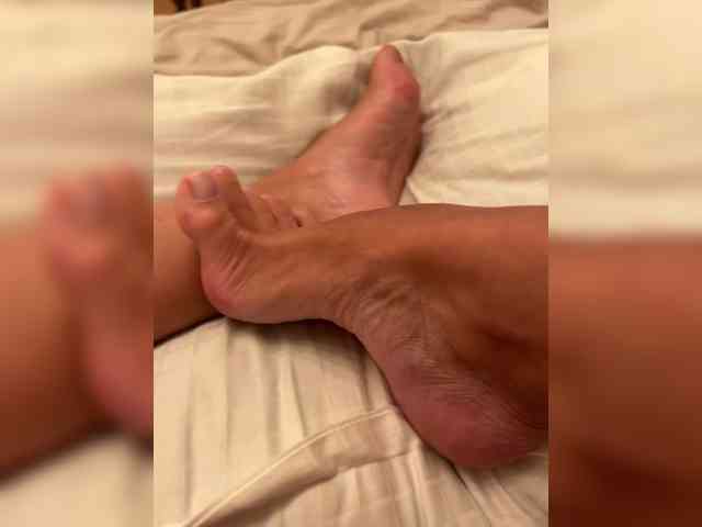 FootCandyLux webcam