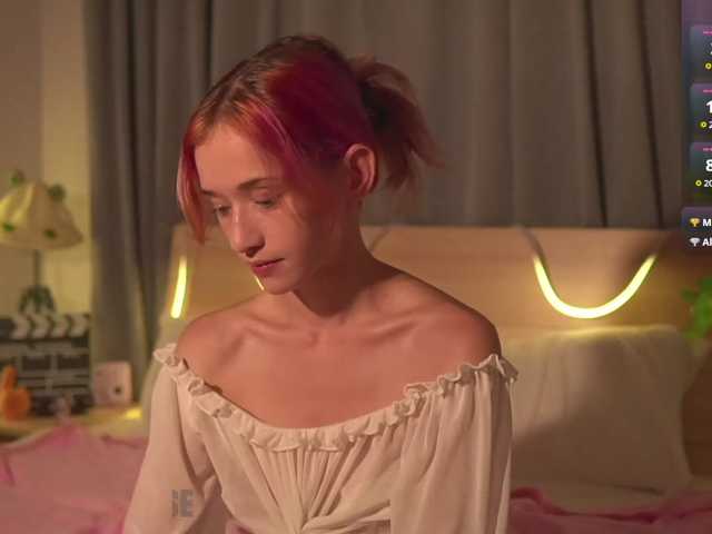 MiaRosee live cam on BongaCams