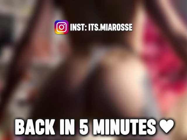 MiaRosee live cam on BongaCams