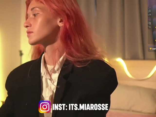 MiaRosee live cam preview