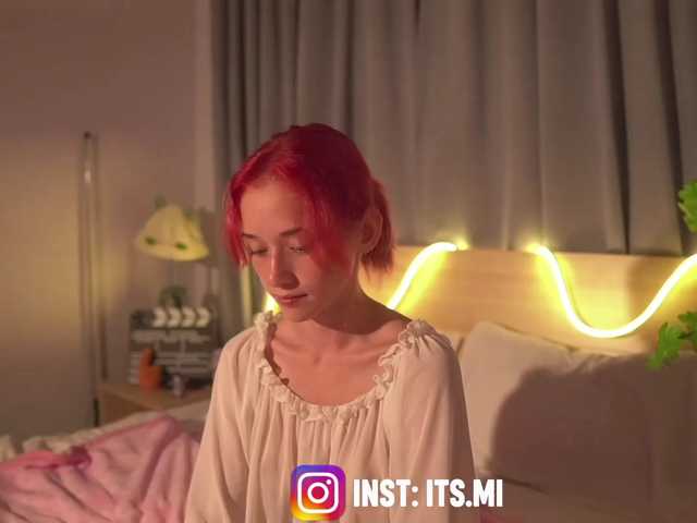 MiaRosee live cam on BongaCams