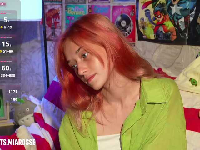 MiaRosee live cam on BongaCams
