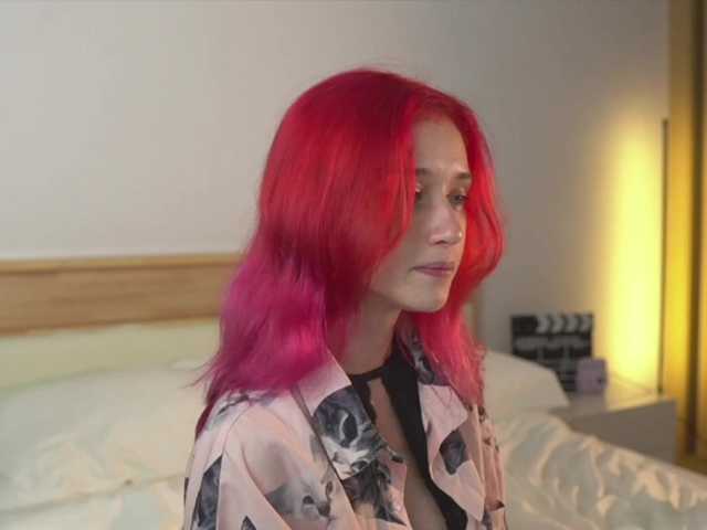 MiaRosee live cam on BongaCams