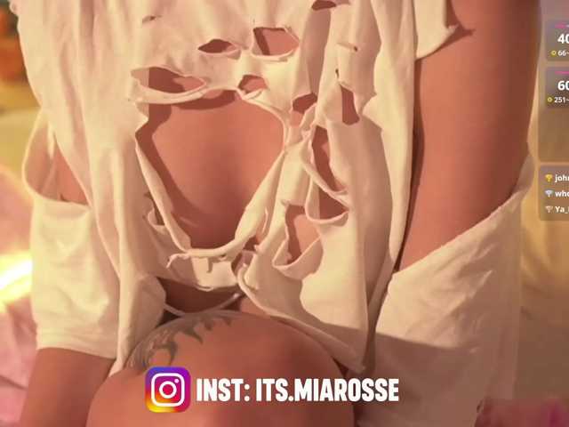 MiaRosee live cam on BongaCams