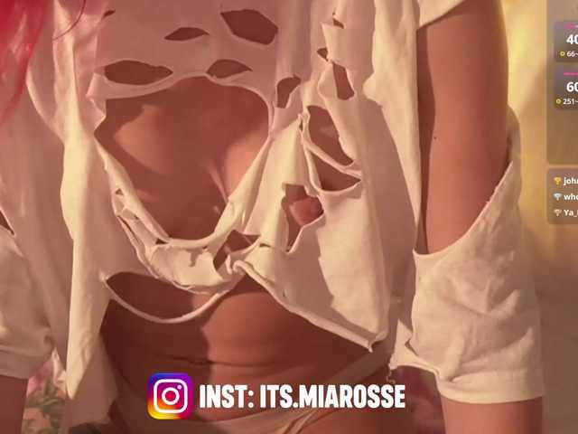 MiaRosee live cam on BongaCams