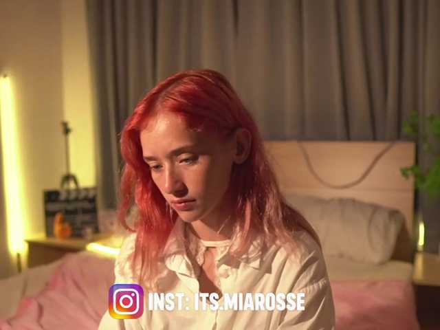 MiaRosee live cam preview