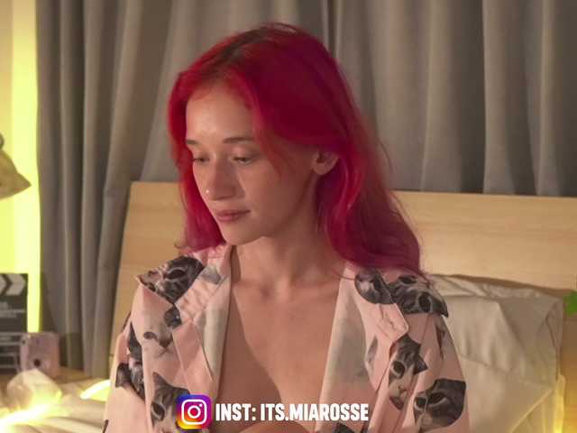 MiaRosee live cam preview