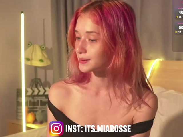 MiaRosee live cam on BongaCams