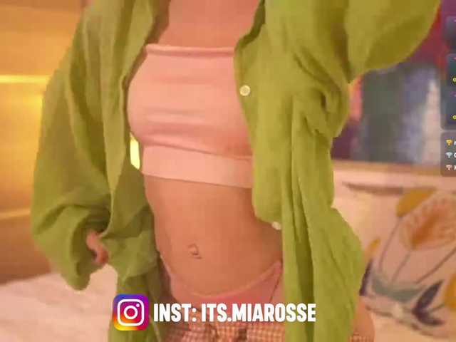 MiaRosee live cam on BongaCams