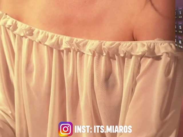 MiaRosee live cam on BongaCams