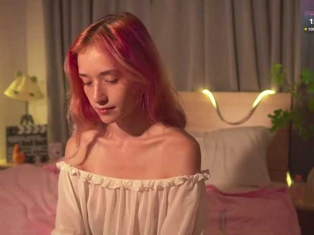 MiaRosee live cam on BongaCams