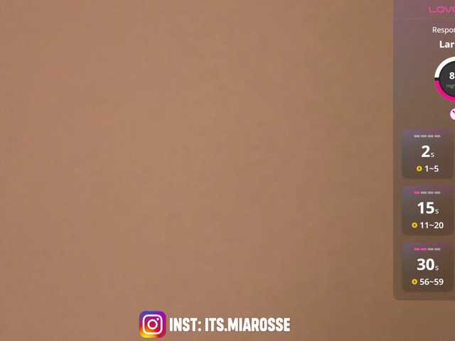 MiaRosee live cam on BongaCams