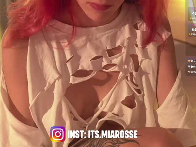 MiaRosee live cam on BongaCams