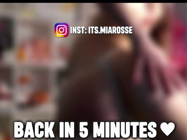 MiaRosee live cam on BongaCams