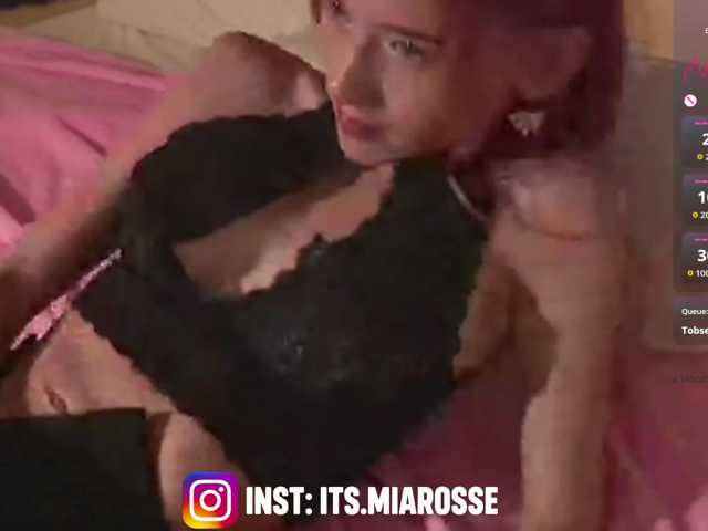 MiaRosee live cam on BongaCams