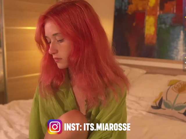 MiaRosee live cam on BongaCams