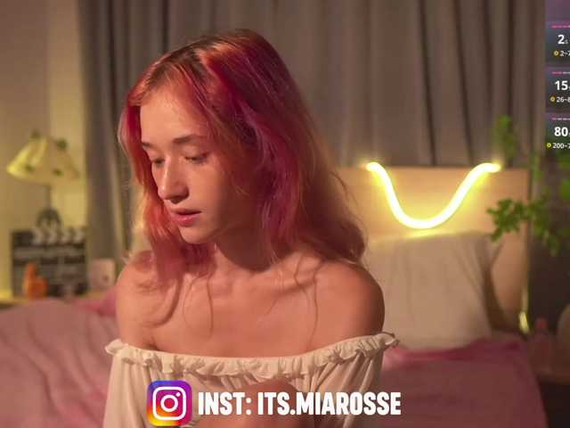 MiaRosee live cam on BongaCams