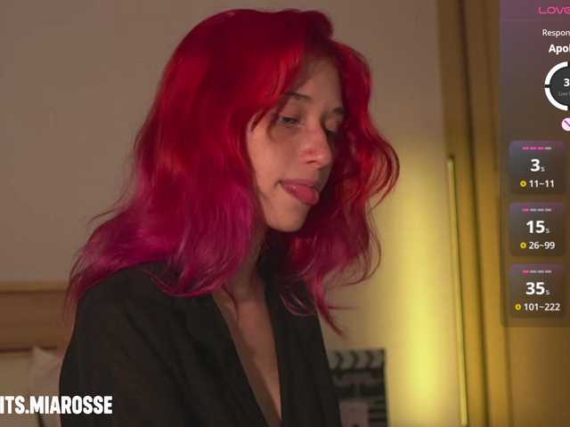 MiaRosee live cam on BongaCams