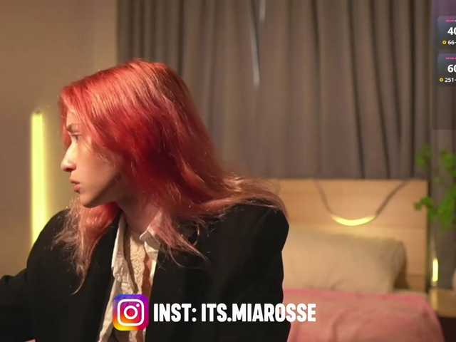 MiaRosee live cam on BongaCams