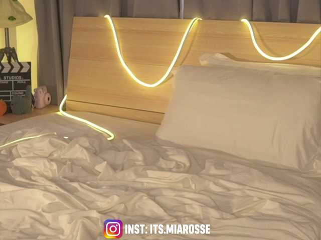 Live трансляция MiaRosee - slutnetki.online