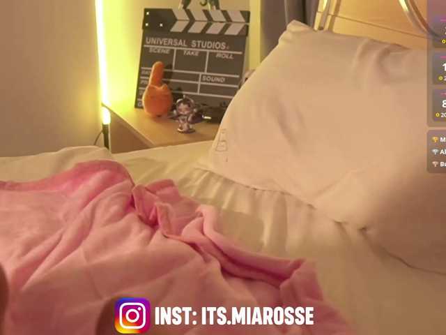 MiaRosee live cam on BongaCams