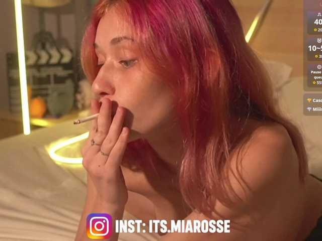 MiaRosee live cam on BongaCams